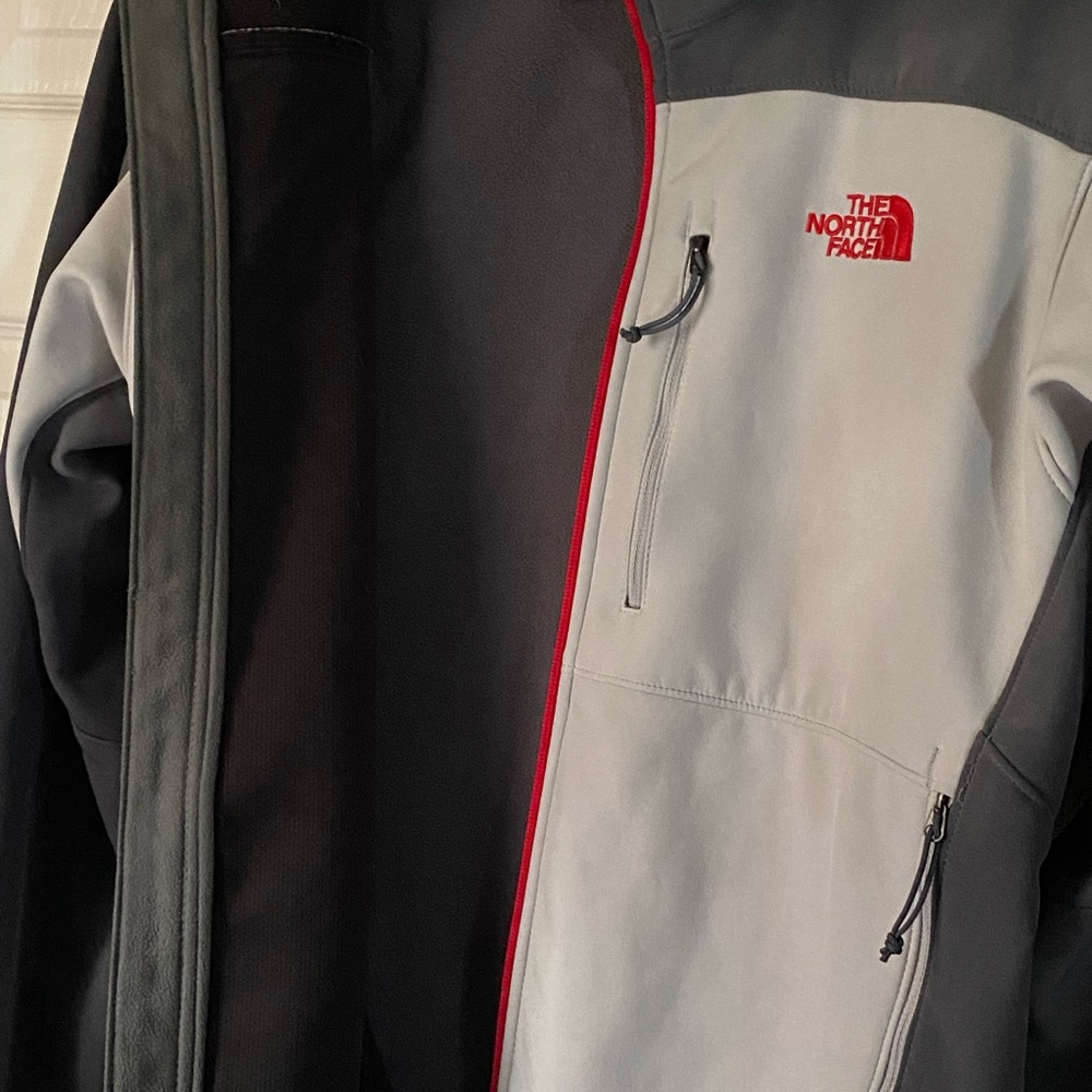 The North Face Men's Black and Gray Performance Jacket
